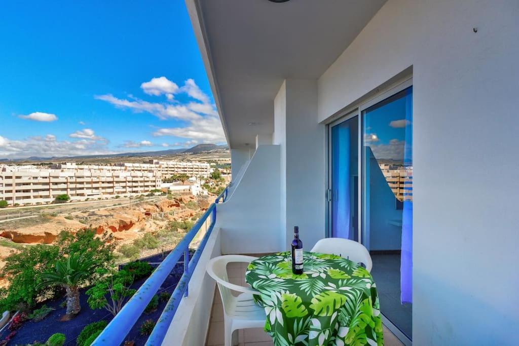 Bonito Estudio Playa Paraiso Con Vista Al Mar By Paramount Holidays Costa Adeje  Exterior photo